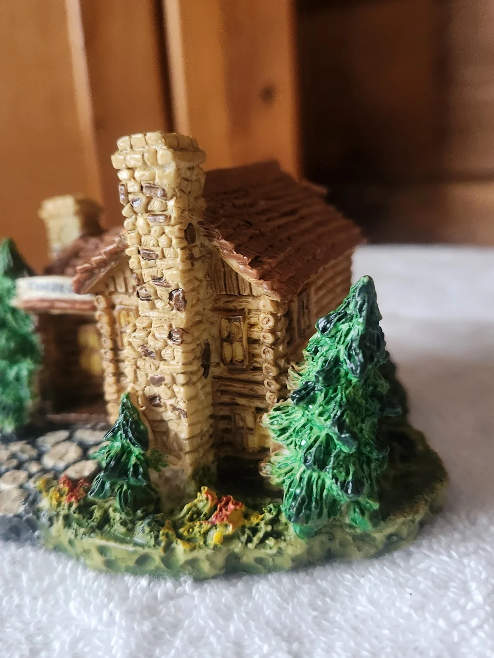 New England Miniature 